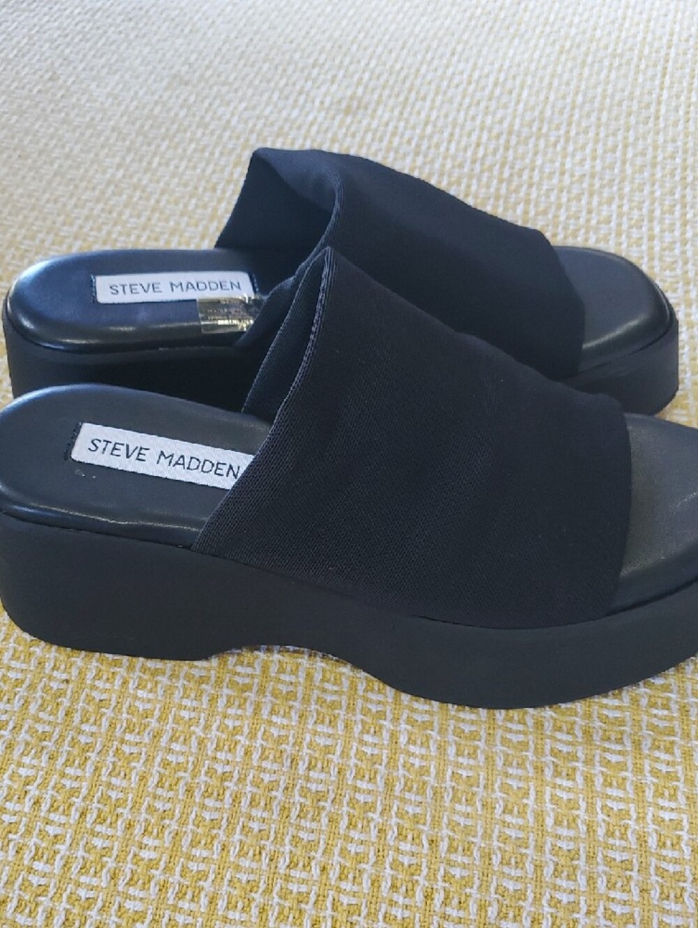 Steve Madden Black Square-Toe Slide Sandals - Picture 2 of 10